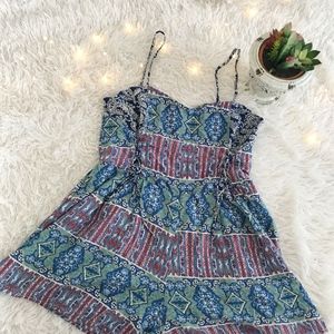 ◦  EN CREME ◦ Colorful romper